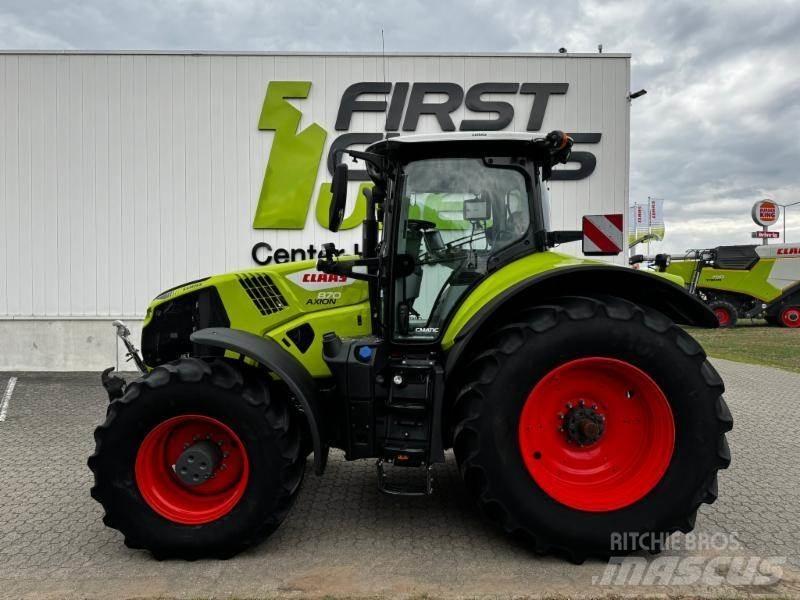 CLAAS AXION 870 Traktorer