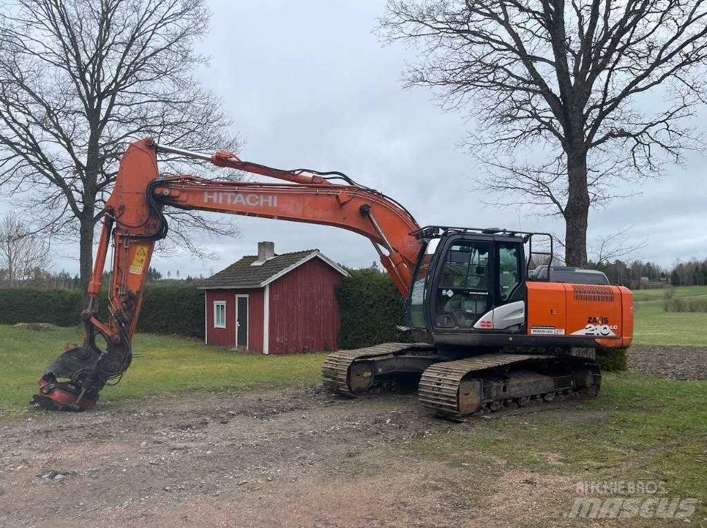 Hitachi ZX 210 LC-6 Beltegraver