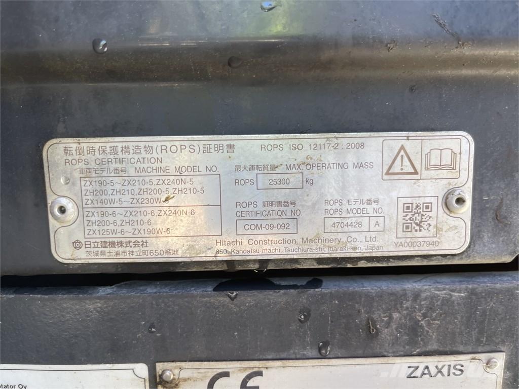 Hitachi ZX 210 LC-6 Beltegraver
