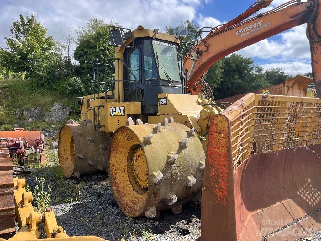 CAT 826 G Avfallspresser