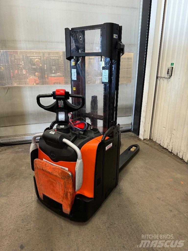 Toyota SPE120L Ledestablere