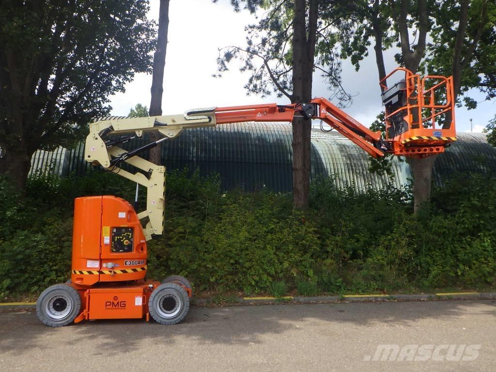 JLG E300AJP Leddede bomlifter