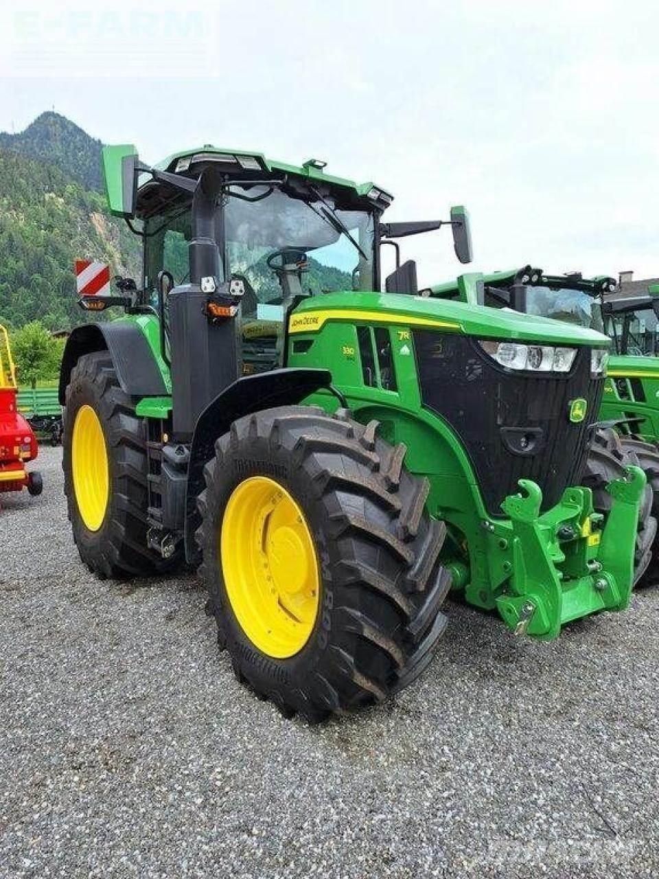 John Deere 7r 330 Traktorer