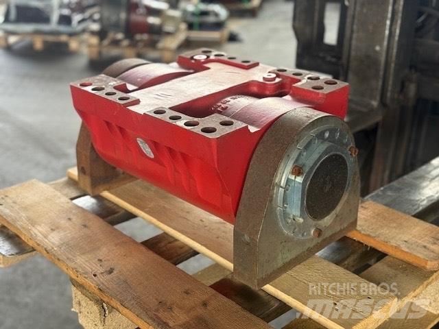 Kinshofer RA20-140 Traktorgravere