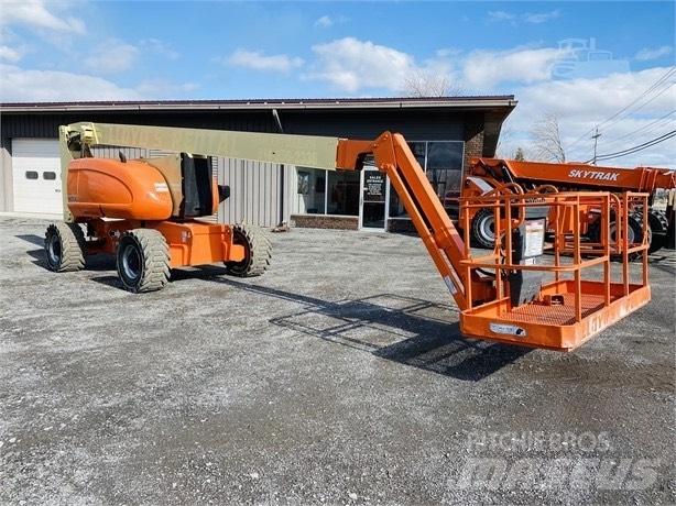JLG 800 AJ Leddede bomlifter