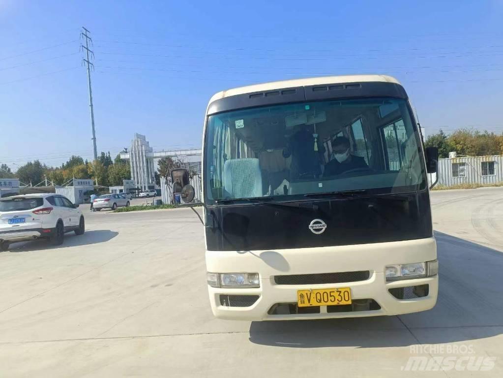 Nissan Civilian Intercity busser