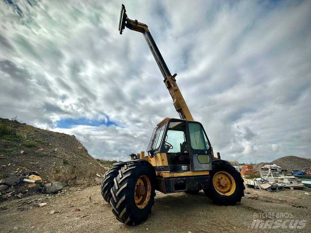 CAT TH 62 Teleskoplastere
