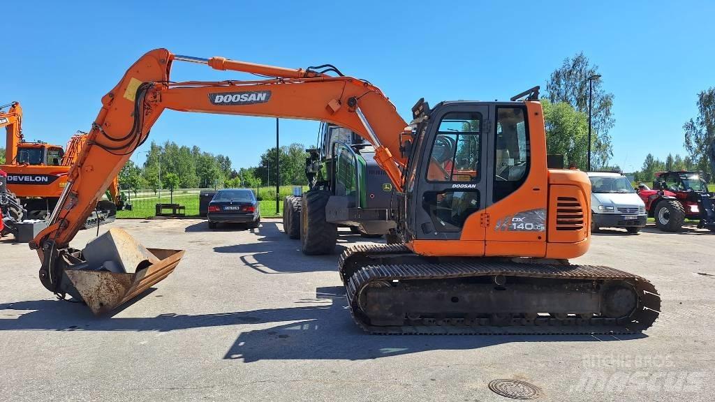 Doosan DX 140 LCR Beltegraver
