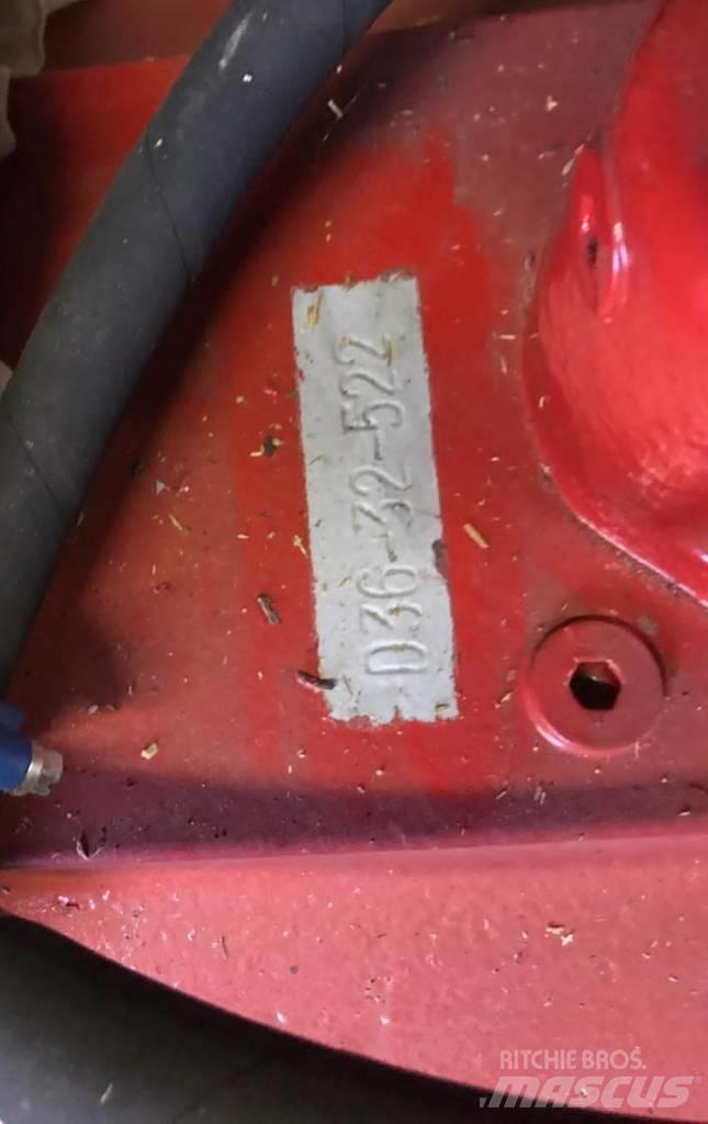 Delmag D36 Diesel hammere
