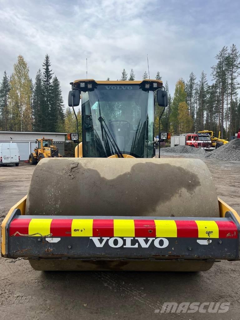 Volvo SD 135 B Gummihjulsvalser