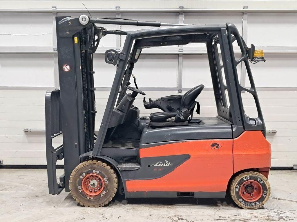 Linde E30L-01 Elektriske trucker
