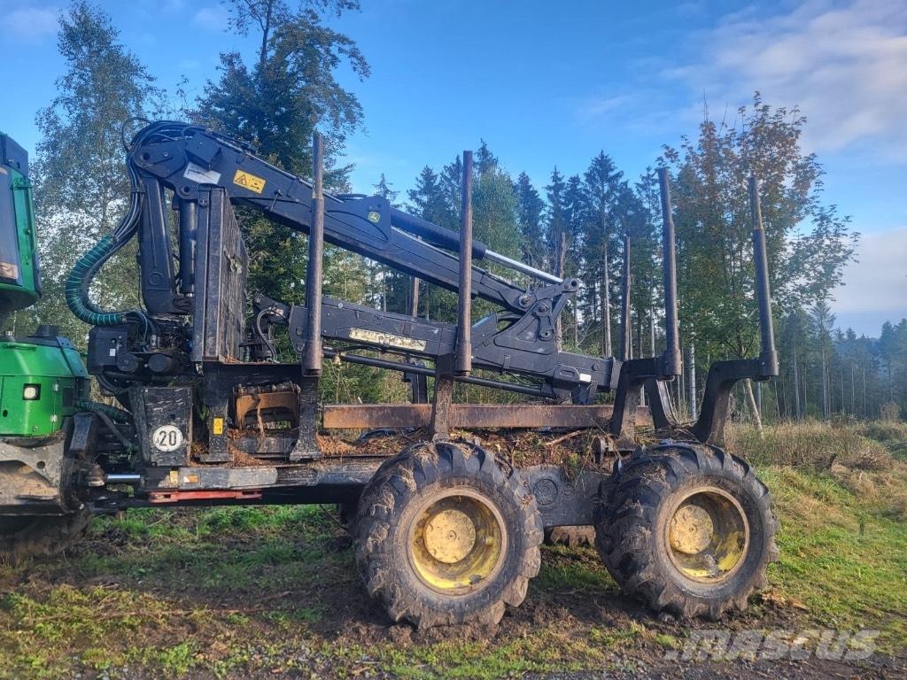 John Deere 1210 G Lassbærere
