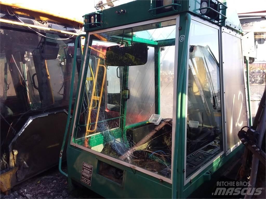 Gremo 950hpv Førerhus og Interiør