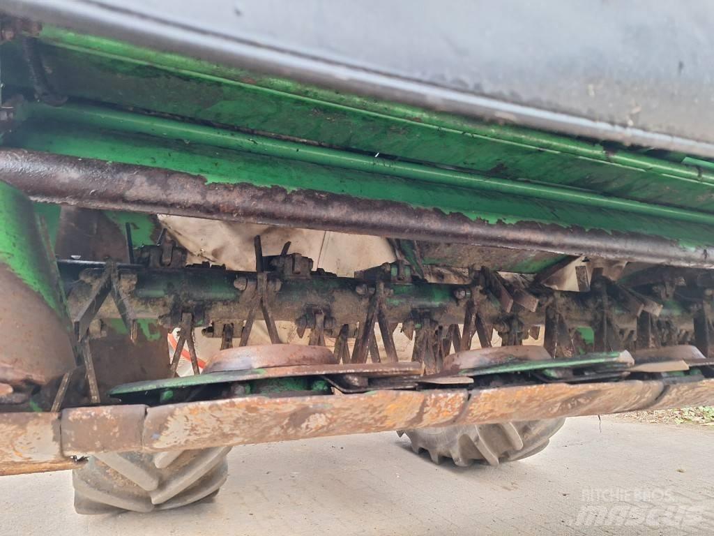 John Deere 131 Slåmaskiner