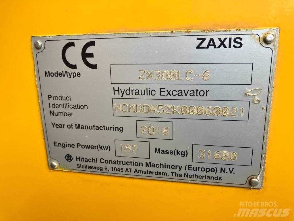 Hitachi ZX300 LC-6 Beltegraver
