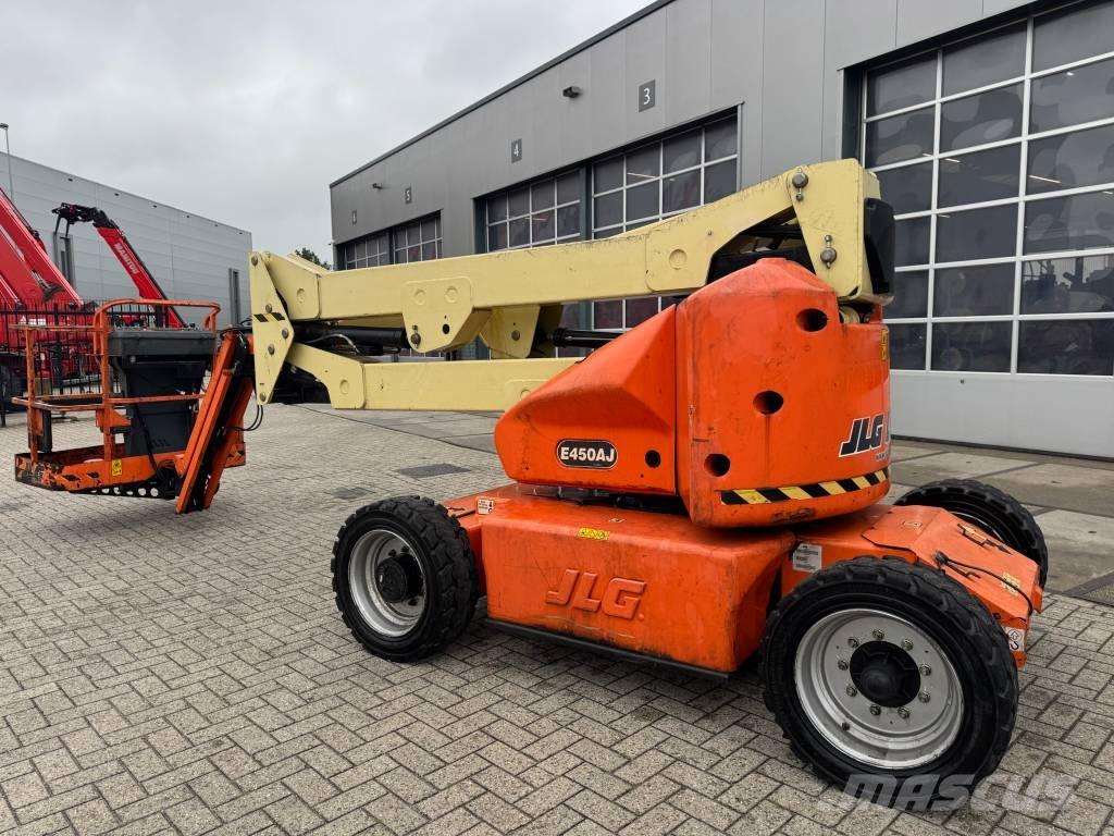 JLG E 450 AJ Leddede bomlifter