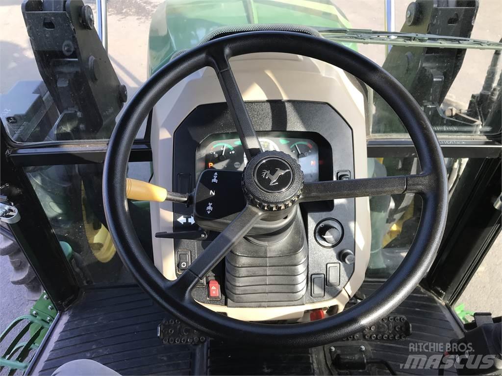 John Deere 5075 E Traktorer