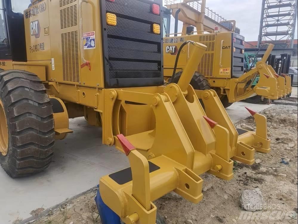 CAT 140 H Veihøvler