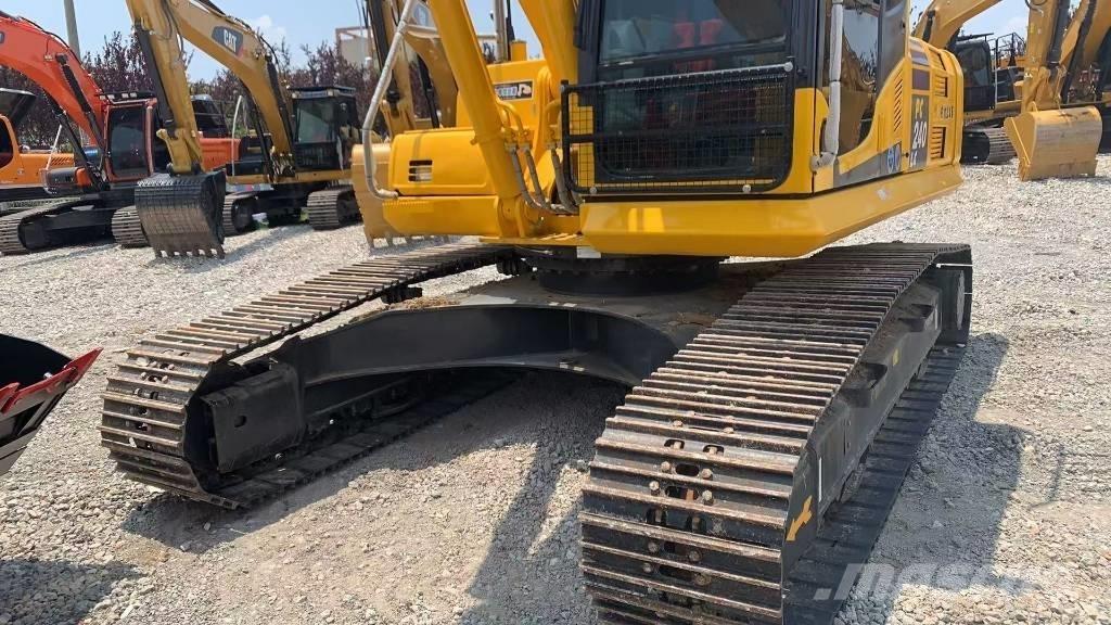 Komatsu PC 240 LC Beltegraver