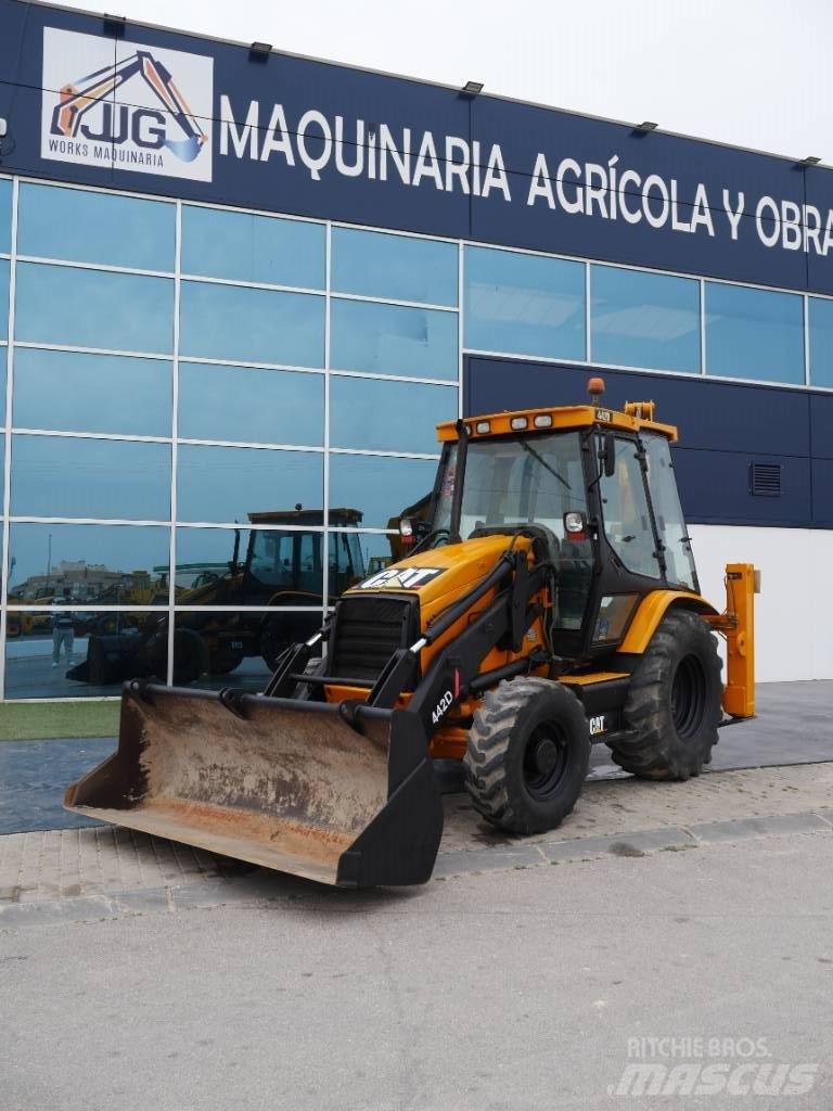 CAT 442 D Traktorgravere