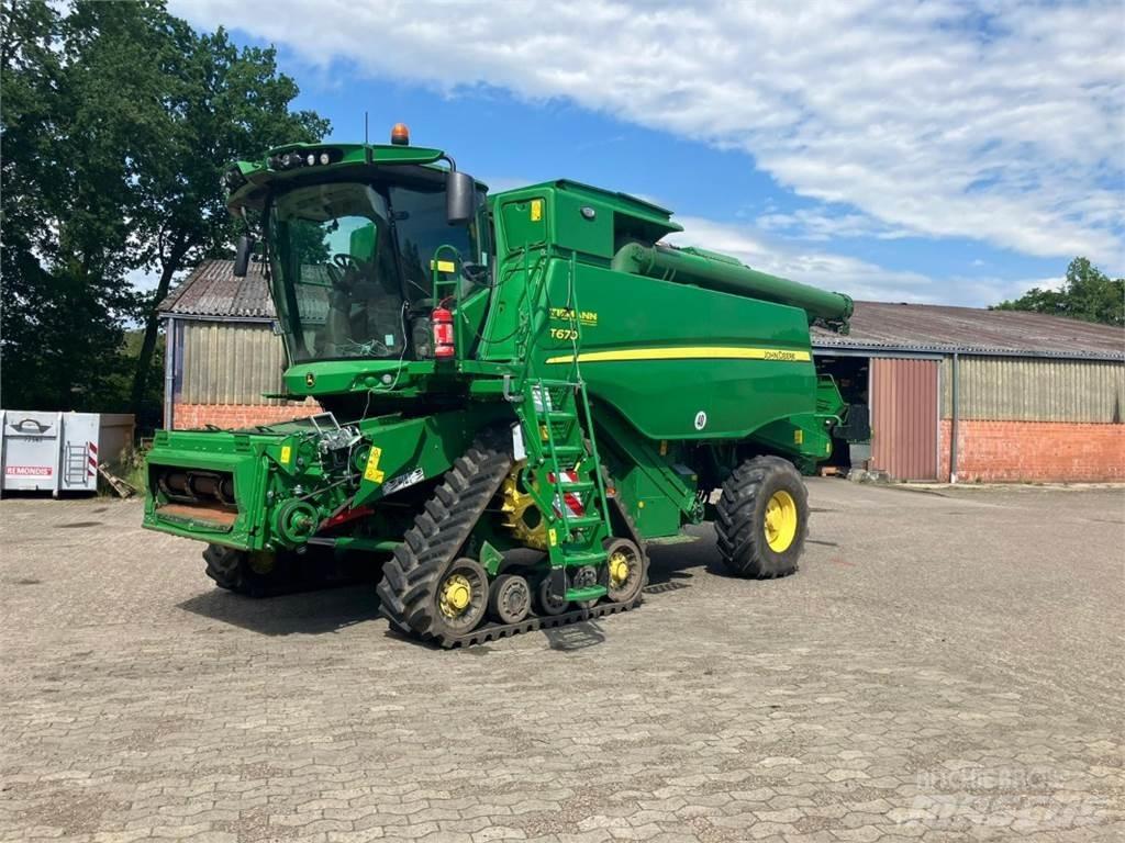 John Deere T670 Skurtreskere