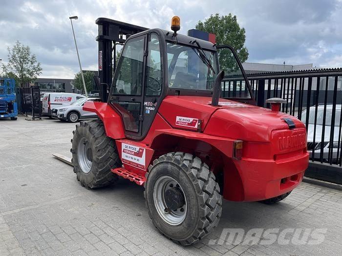 Manitou M50-4 Terrenggående gaffeltruck