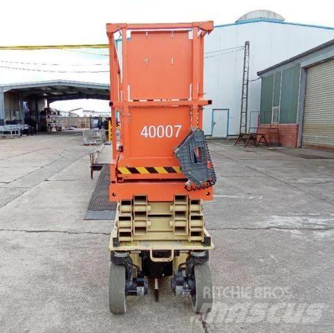 JLG 2032 ES Sakselifter