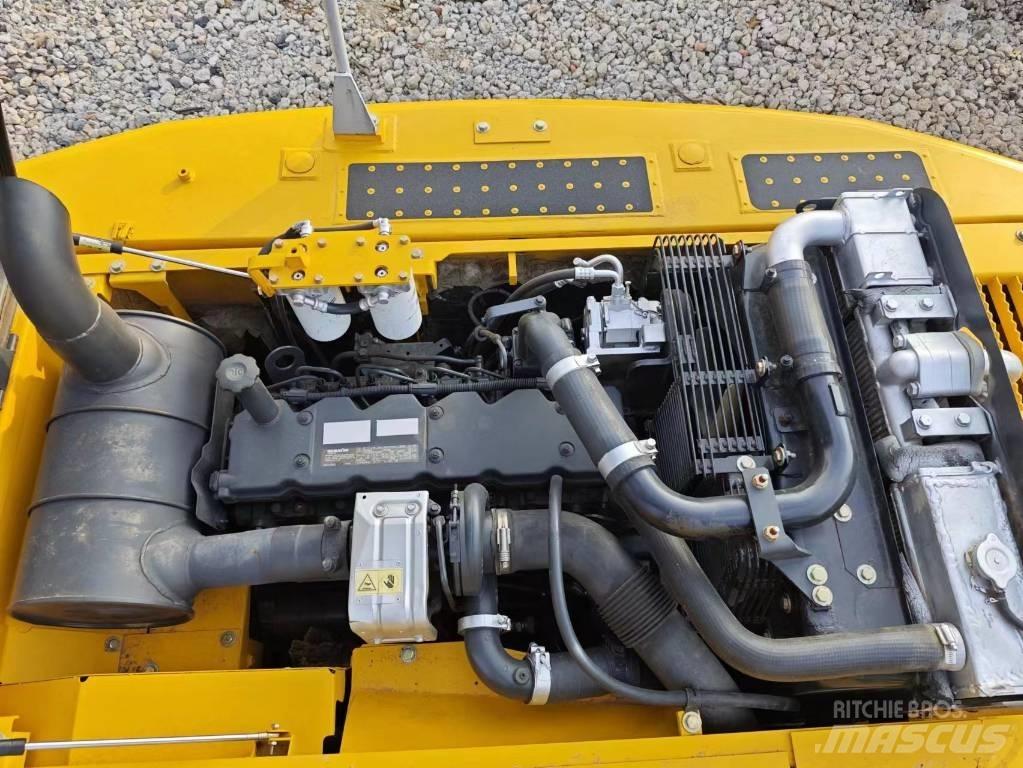 Komatsu PC 200 Beltegraver