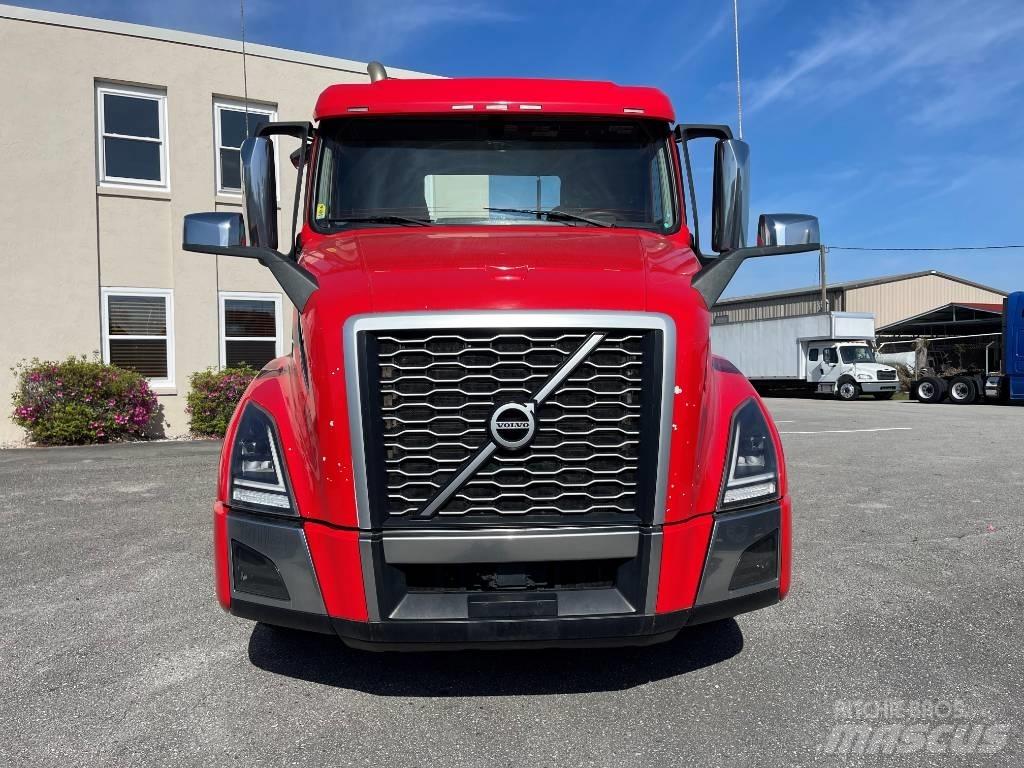 Volvo VNL64T300 Trekkvogner