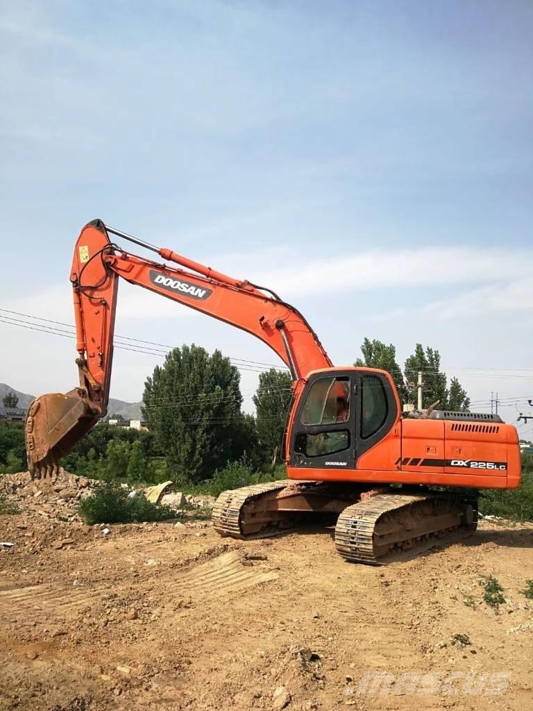 Doosan dx225 Beltegraver