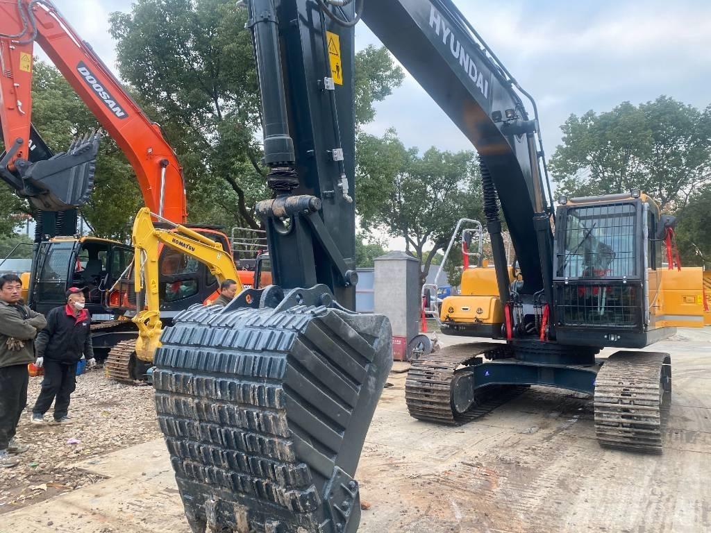 Hyundai R220LC-9S Beltegraver