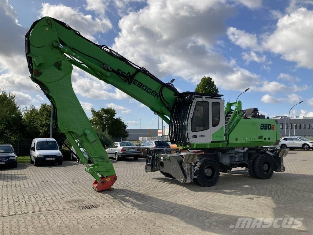 Sennebogen 830 M Gravemaskiner for avfallshåndtering