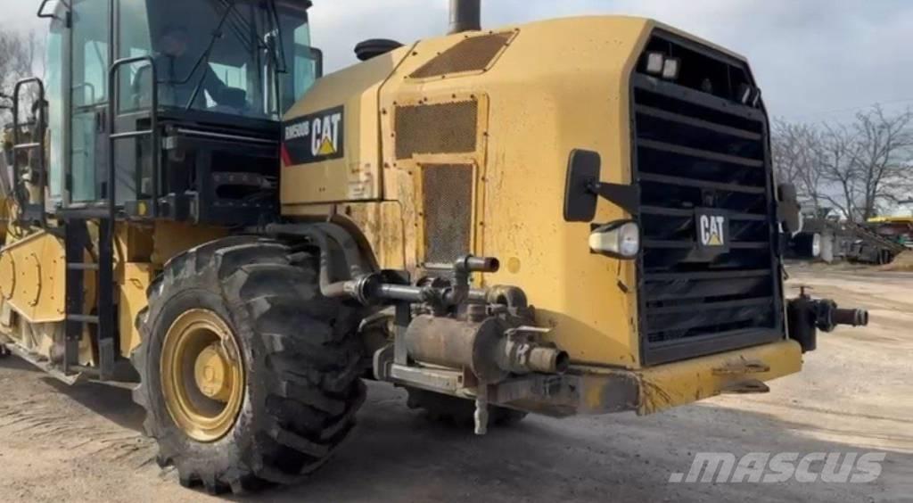 CAT RM 500 Asfalt resirkulering