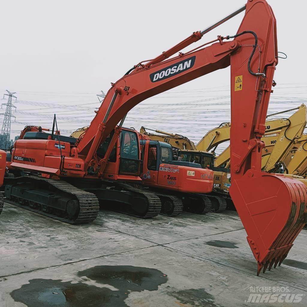 Doosan DX 300 LC Beltegraver