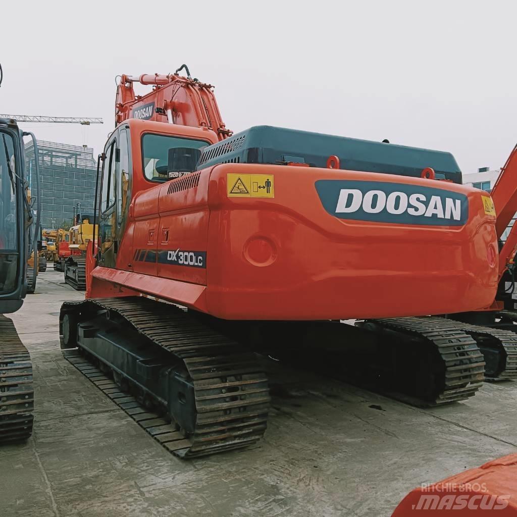 Doosan DX 300 LC Beltegraver