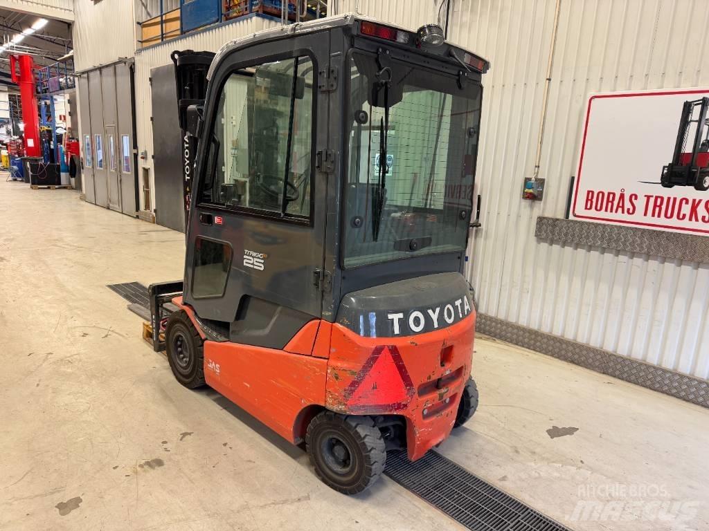 Toyota 8 FBMKT 25 Elektriske trucker