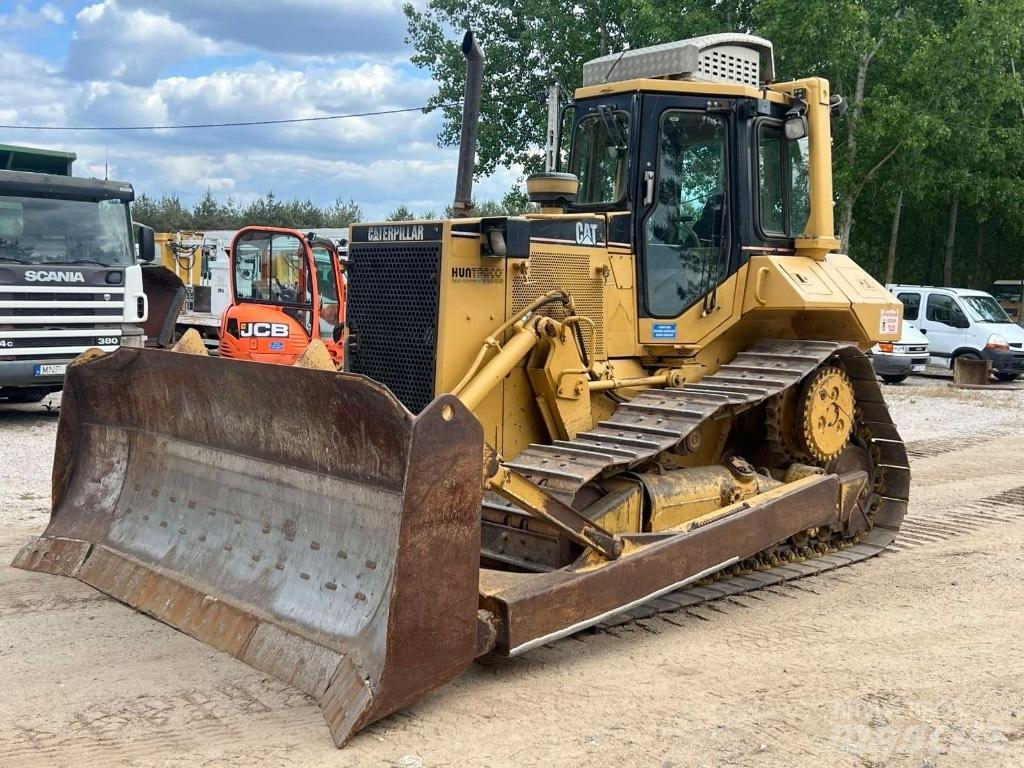 CAT D 6 M Dozere Beltegående