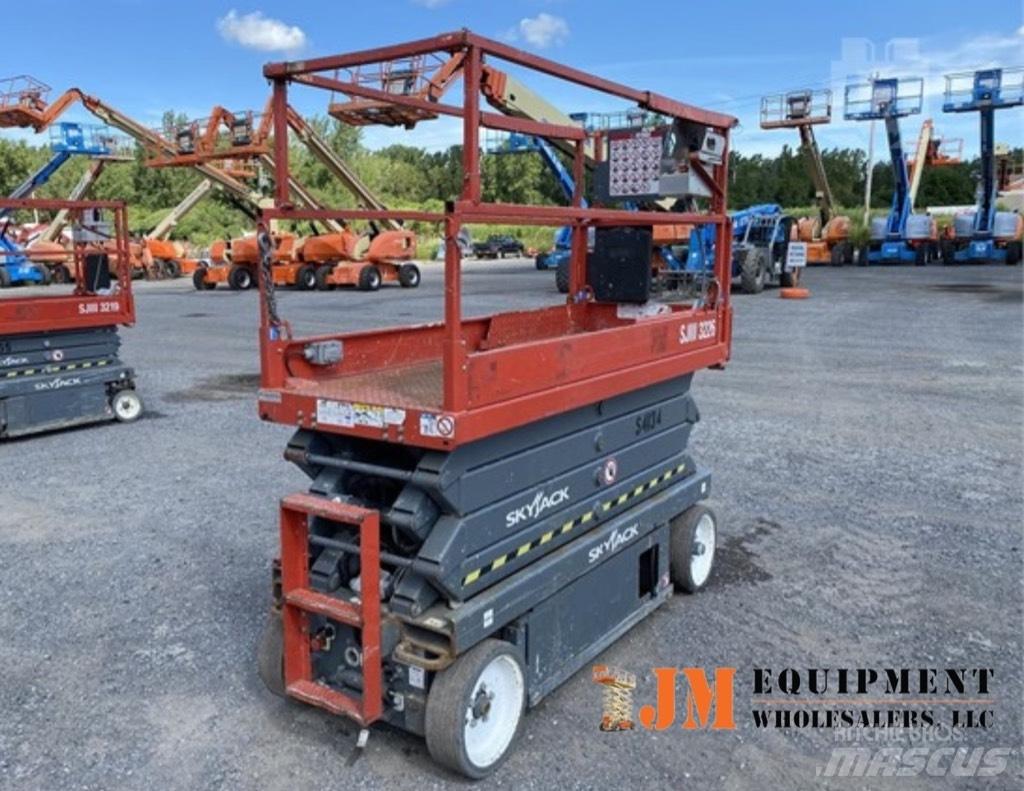SkyJack SJ III 3226 Sakselifter