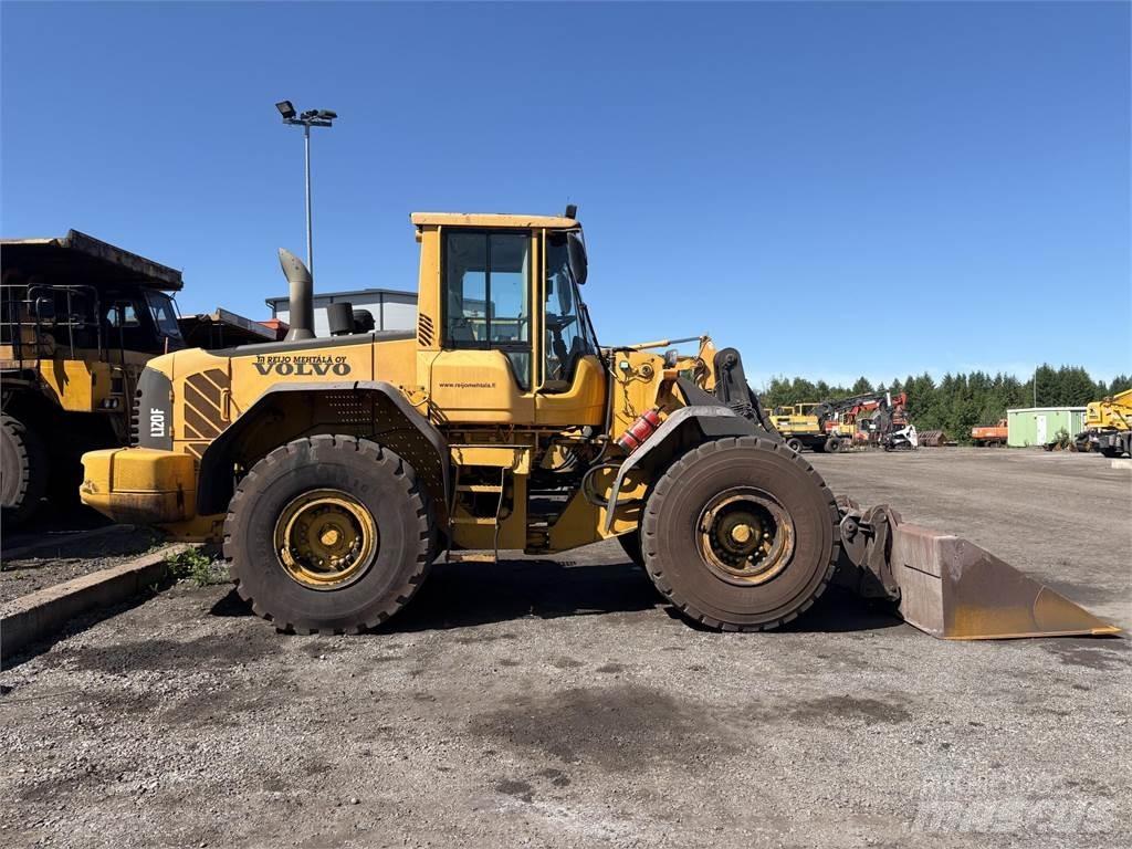 Volvo L120F Hjullastere