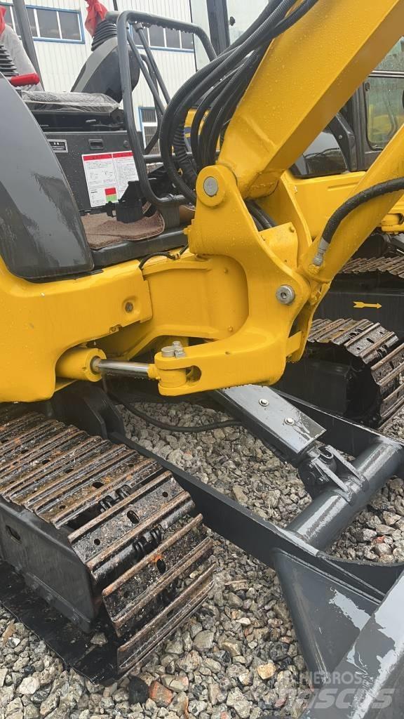 Komatsu PC 30 Beltegraver