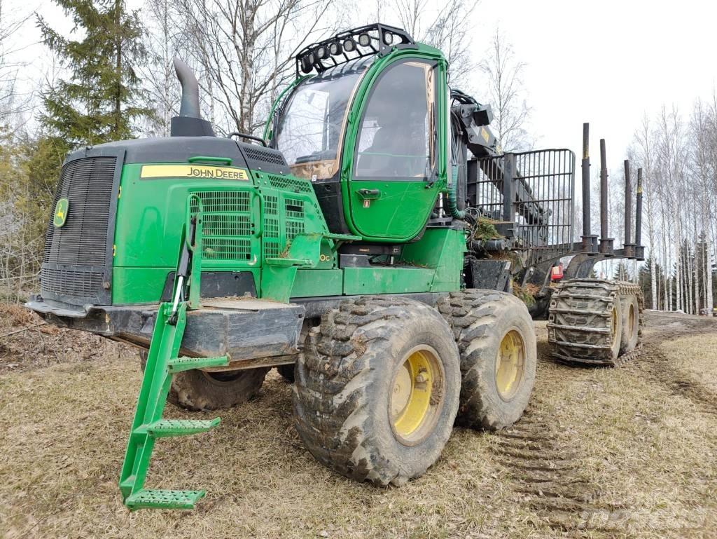 John Deere 1210 G Lassbærere