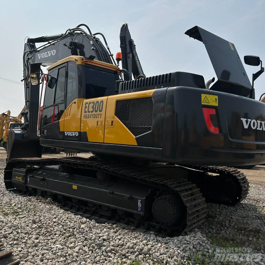 Volvo 300 Beltegraver