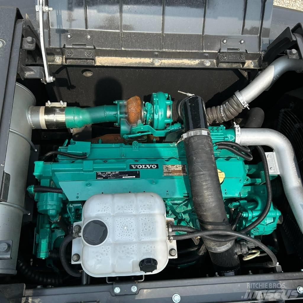 Volvo 300 Beltegraver