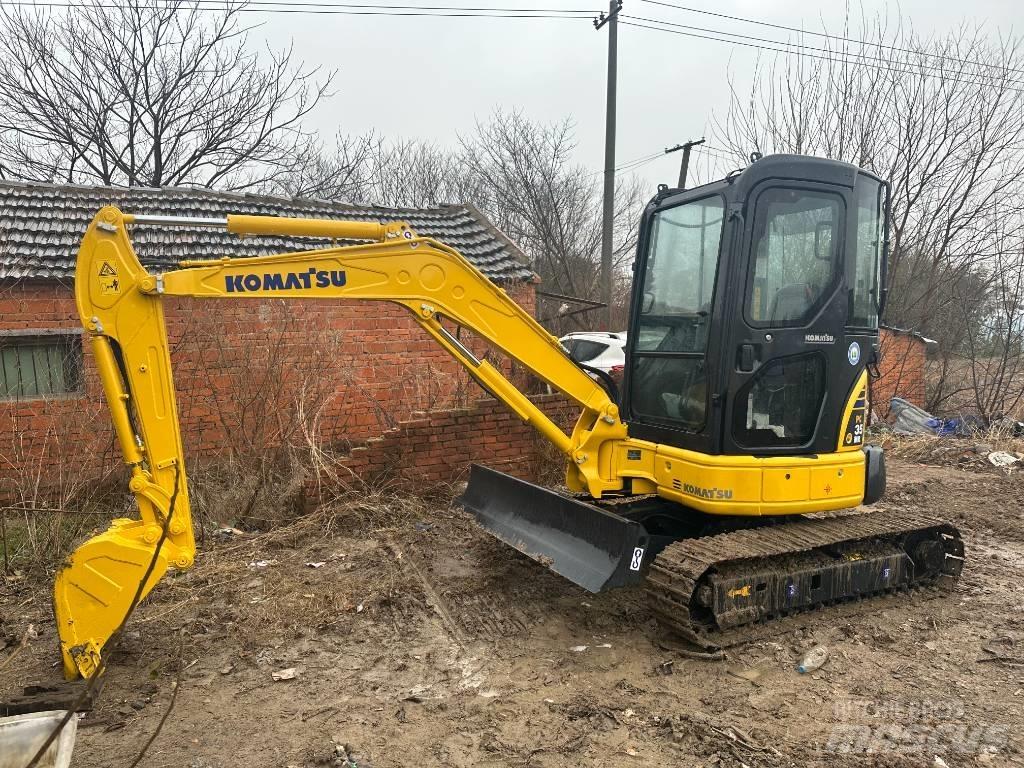Komatsu PC 35 MR Beltegraver