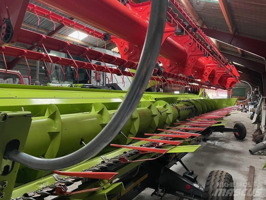 CLAAS Lexion 6700 Skurtreskere