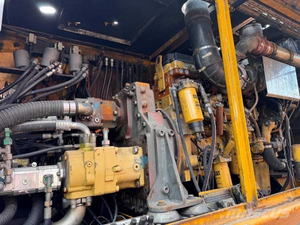 Bauer BG 28 Store borerigger