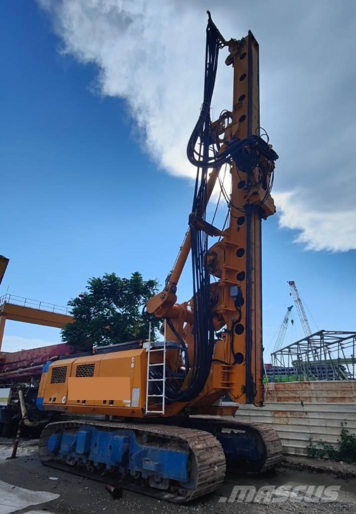 Bauer BG 28 Store borerigger