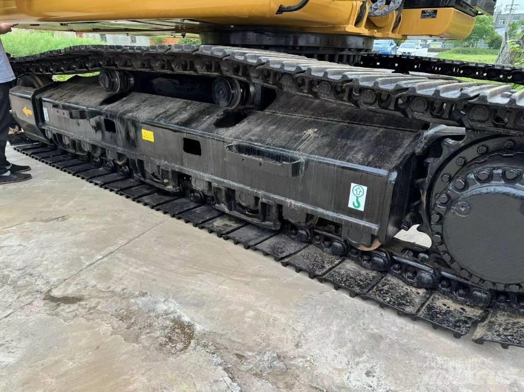 CAT 329D Beltegraver