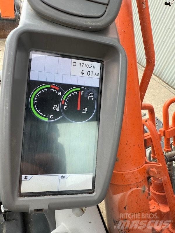 Hitachi ZX 135 US-6 Beltegraver