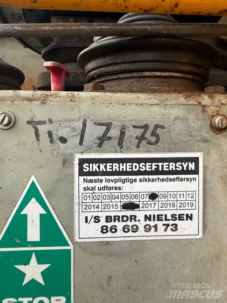 Åkerman H 14 B Beltegraver